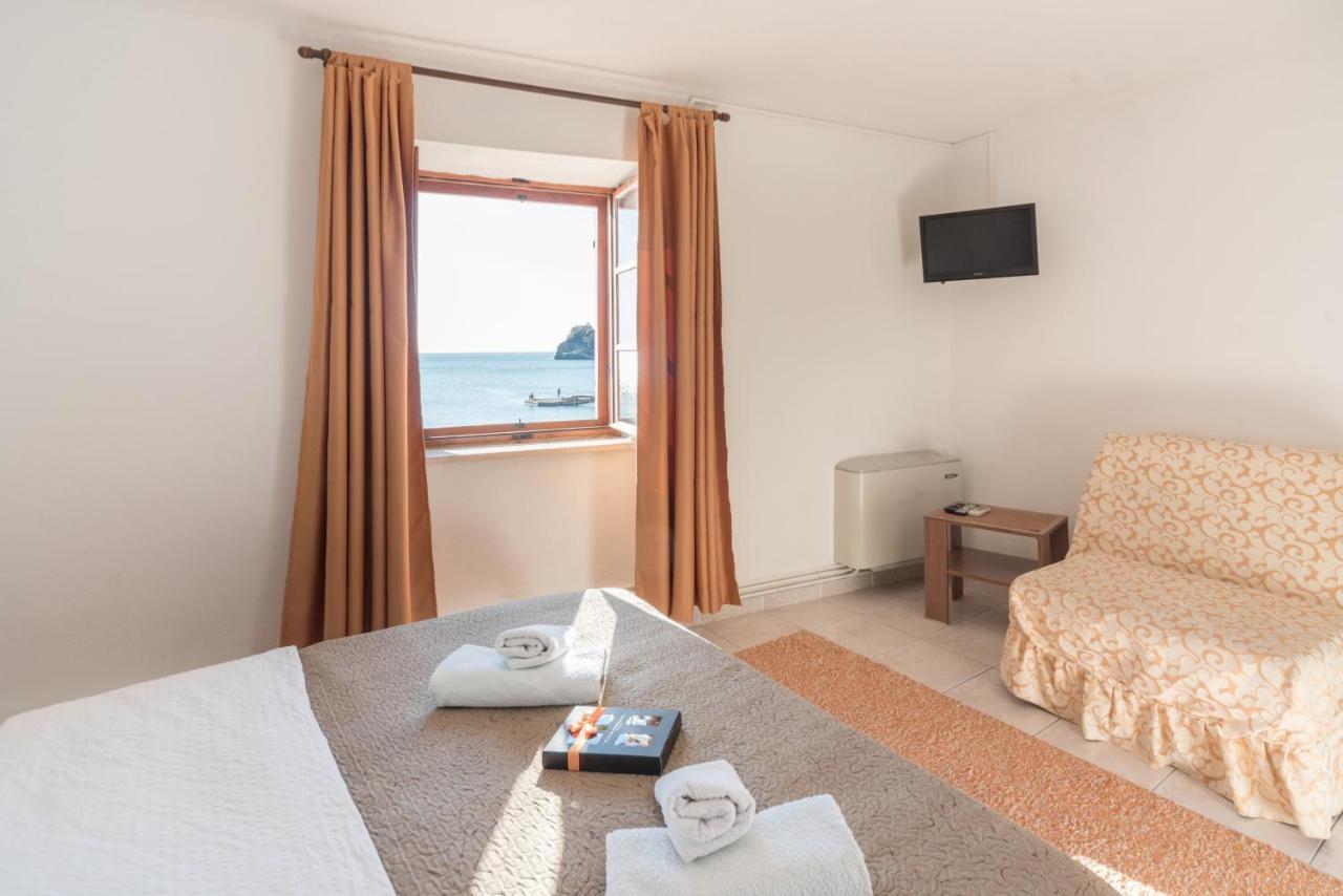 Apartman R Club Old Town Budva