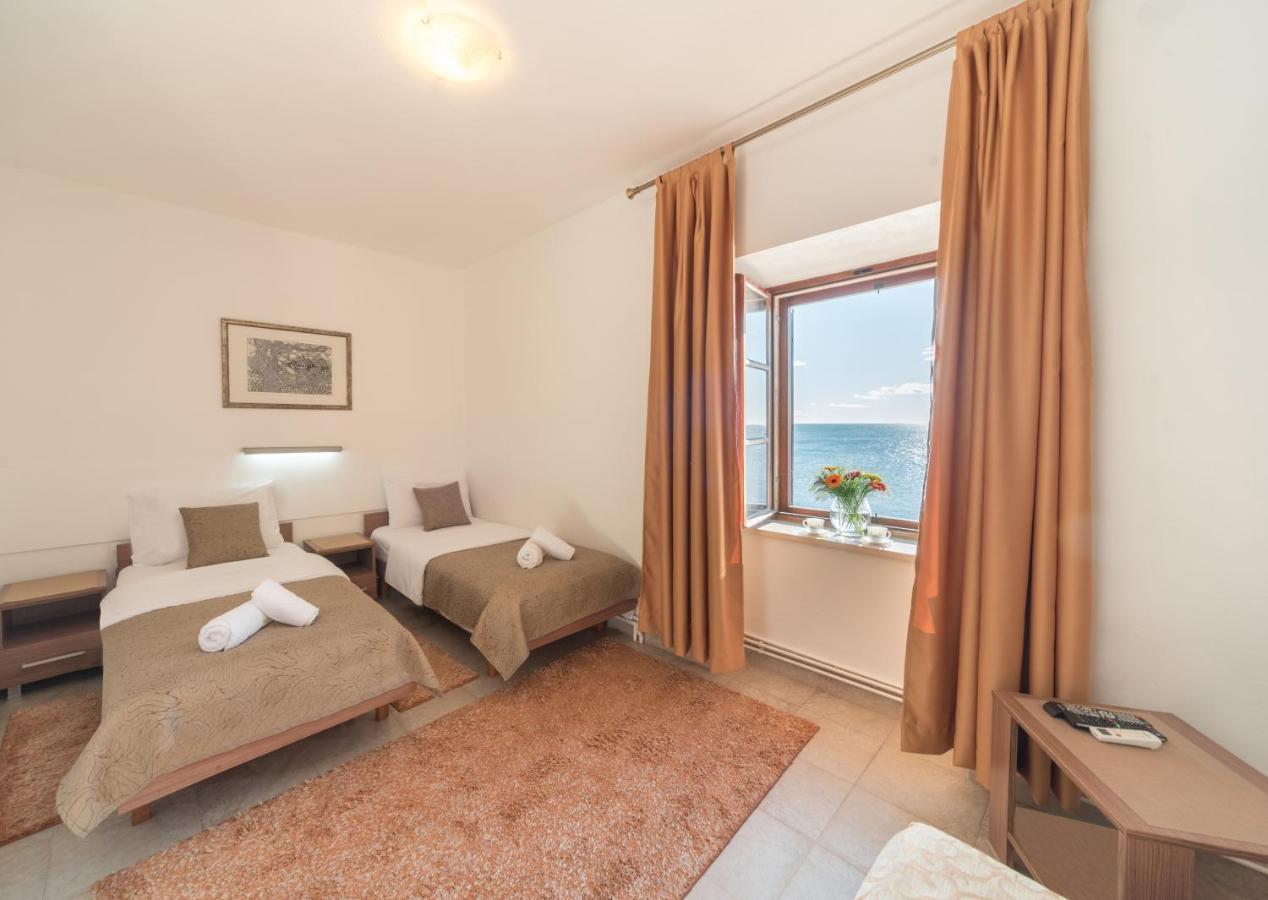 Apartman R Club Old Town *