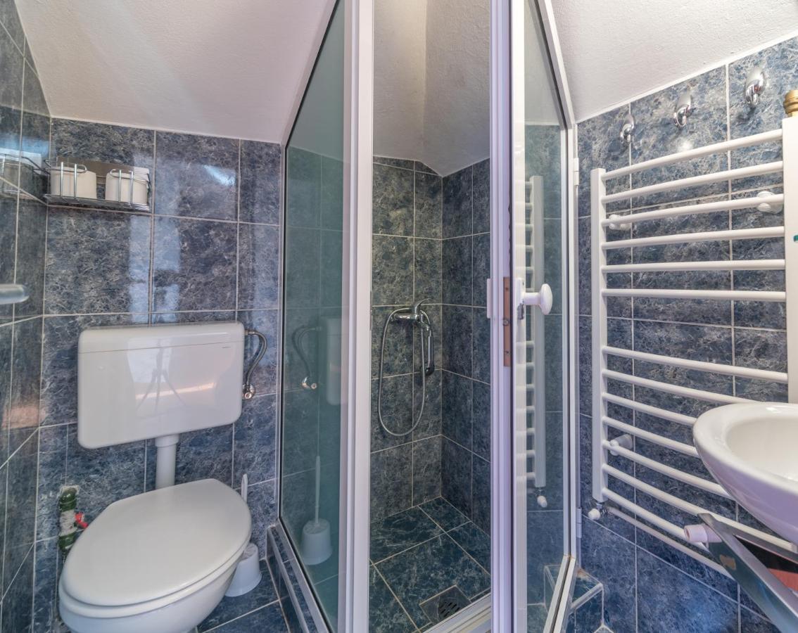 Apartman R Club Old Town Budva